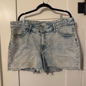 Ava & Viv Light Wash Distressed Jean Shorts